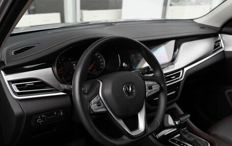 Changan CS35 Plus, 2022 год, 2 049 000 рублей, 10 фотография