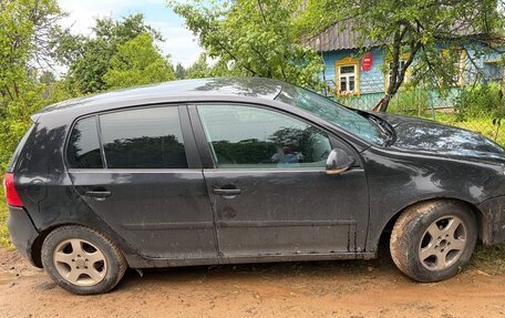 Volkswagen Golf V, 2004 год, 200 000 рублей, 2 фотография