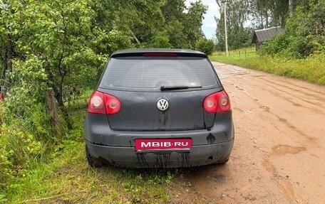 Volkswagen Golf V, 2004 год, 200 000 рублей, 3 фотография