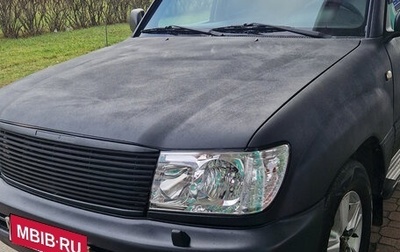 Toyota Land Cruiser 100 рестайлинг 2, 2002 год, 1 000 000 рублей, 1 фотография