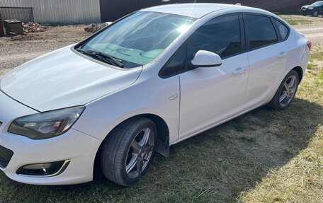 Opel Astra J, 2014 год, 815 000 рублей, 11 фотография