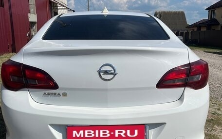 Opel Astra J, 2014 год, 815 000 рублей, 9 фотография