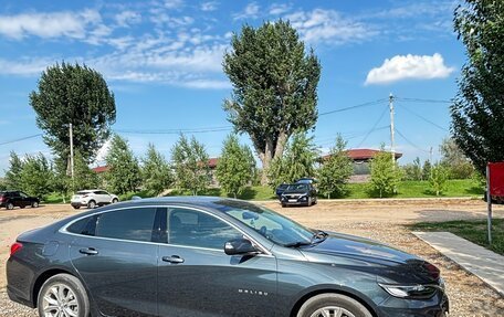 Chevrolet Malibu IX, 2020 год, 1 650 000 рублей, 4 фотография