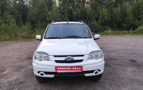 Chevrolet Niva I рестайлинг, 2018 год, 749 000 рублей, 9 фотография