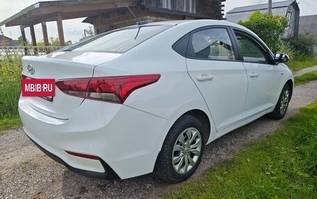 Hyundai Solaris II рестайлинг, 2018 год, 1 230 000 рублей, 3 фотография