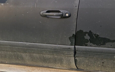 Toyota Land Cruiser 100 рестайлинг 2, 2002 год, 1 000 000 рублей, 10 фотография