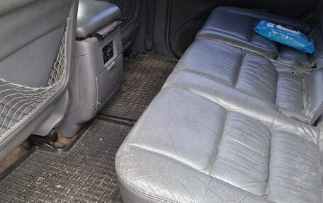 Toyota Land Cruiser 100 рестайлинг 2, 2002 год, 1 000 000 рублей, 15 фотография