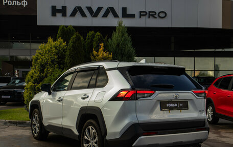 Toyota RAV4, 2024 год, 3 778 000 рублей, 5 фотография