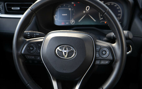 Toyota RAV4, 2024 год, 3 778 000 рублей, 12 фотография