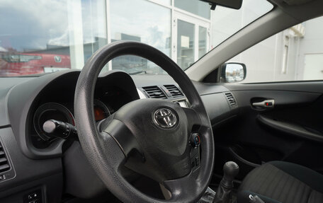 Toyota Corolla, 2008 год, 890 000 рублей, 11 фотография