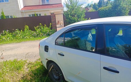 Skoda Rapid I, 2017 год, 380 000 рублей, 3 фотография