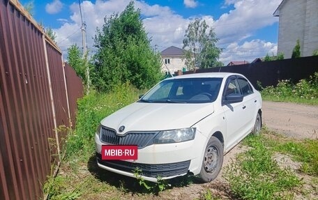 Skoda Rapid I, 2017 год, 380 000 рублей, 2 фотография