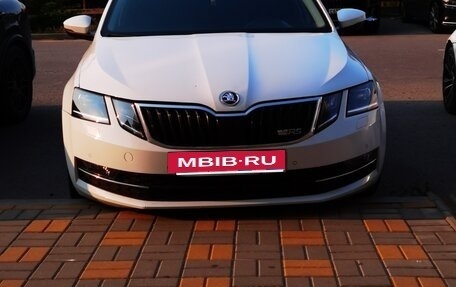 Skoda Octavia, 2018 год, 1 500 000 рублей, 2 фотография