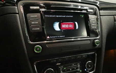 Skoda Superb III рестайлинг, 2014 год, 1 700 000 рублей, 17 фотография