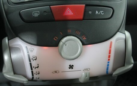 Peugeot 107 I рестайлинг, 2007 год, 450 000 рублей, 22 фотография