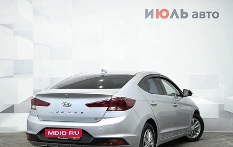 Hyundai Avante, 2019 год, 1 900 000 рублей, 6 фотография