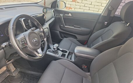 KIA Sportage IV рестайлинг, 2017 год, 2 250 000 рублей, 9 фотография
