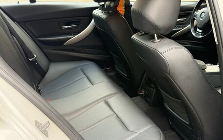 BMW 3 серия, 2013 год, 1 380 000 рублей, 10 фотография