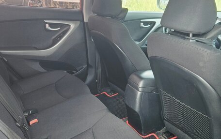 Hyundai Elantra V, 2015 год, 1 350 000 рублей, 18 фотография