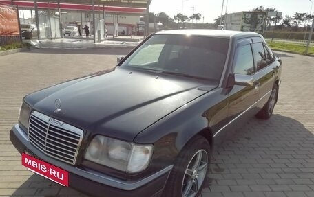 Mercedes-Benz E-Класс, 1992 год, 300 000 рублей, 3 фотография