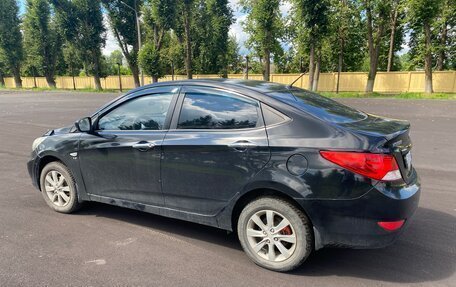 Hyundai Solaris II рестайлинг, 2011 год, 510 000 рублей, 6 фотография