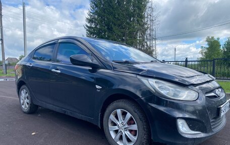 Hyundai Solaris II рестайлинг, 2011 год, 510 000 рублей, 3 фотография