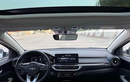 KIA K3, 2023 год, 1 680 000 рублей, 8 фотография