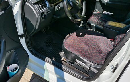 Skoda Rapid I, 2015 год, 470 000 рублей, 4 фотография