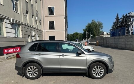 Volkswagen Tiguan II, 2019 год, 2 250 000 рублей, 4 фотография