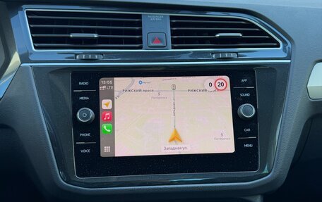 Volkswagen Tiguan II, 2019 год, 2 250 000 рублей, 20 фотография