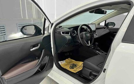 Toyota Corolla, 2021 год, 1 800 000 рублей, 7 фотография