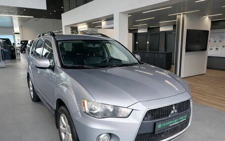 Mitsubishi Outlander III рестайлинг 3, 2012 год, 999 000 рублей, 1 фотография
