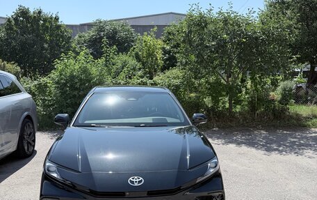 Toyota Camry, 2024 год, 3 500 000 рублей, 2 фотография