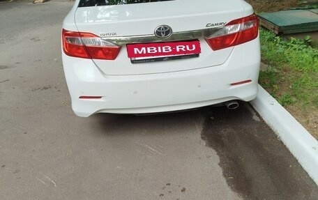 Toyota Camry, 2013 год, 1 350 000 рублей, 4 фотография