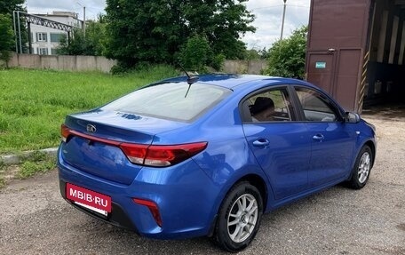 KIA Rio IV, 2017 год, 1 200 000 рублей, 4 фотография