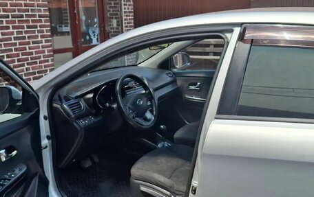 KIA Rio III рестайлинг, 2011 год, 860 000 рублей, 10 фотография