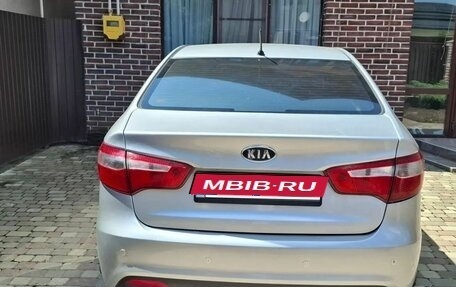 KIA Rio III рестайлинг, 2011 год, 860 000 рублей, 5 фотография