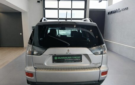 Mitsubishi Outlander III рестайлинг 3, 2012 год, 999 000 рублей, 5 фотография