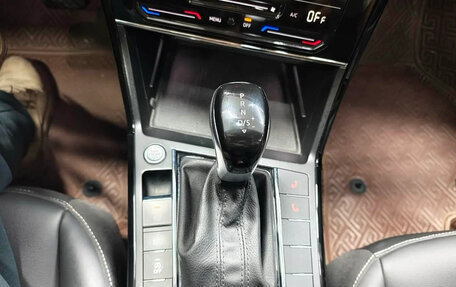Volkswagen Passat B8 рестайлинг, 2022 год, 1 800 000 рублей, 11 фотография