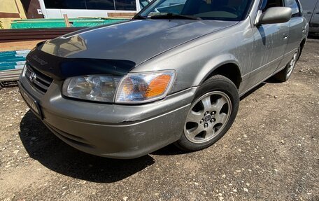 Toyota Camry, 2000 год, 460 000 рублей, 1 фотография