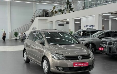 Volkswagen Golf Plus II, 2011 год, 970 000 рублей, 1 фотография
