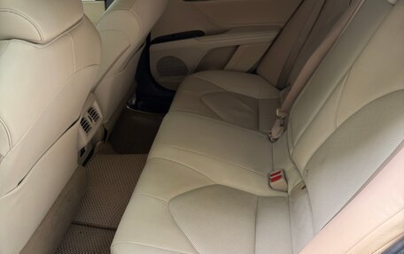 Toyota Camry, 2022 год, 2 200 000 рублей, 8 фотография