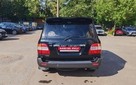 Toyota Land Cruiser 100 рестайлинг 2, 2005 год, 1 950 000 рублей, 4 фотография
