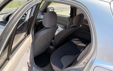 Nissan Micra II, 2001 год, 135 000 рублей, 7 фотография