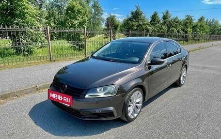 Volkswagen Passat B7, 2011 год, 950 000 рублей, 5 фотография