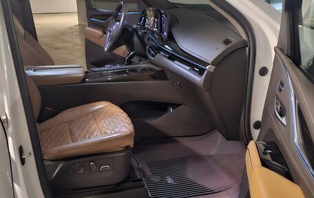 Cadillac Escalade V, 2021 год, 8 000 000 рублей, 9 фотография
