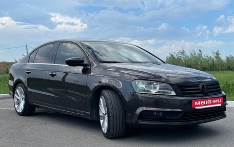 Volkswagen Passat B7, 2011 год, 950 000 рублей, 7 фотография