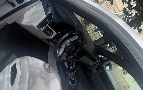 Porsche Cayenne III, 2022 год, 12 000 000 рублей, 2 фотография