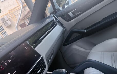 Porsche Cayenne III, 2022 год, 12 000 000 рублей, 5 фотография