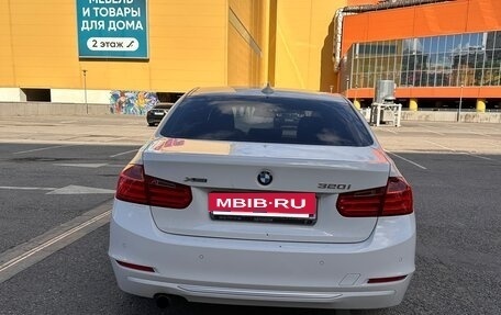 BMW 3 серия, 2013 год, 1 595 000 рублей, 7 фотография